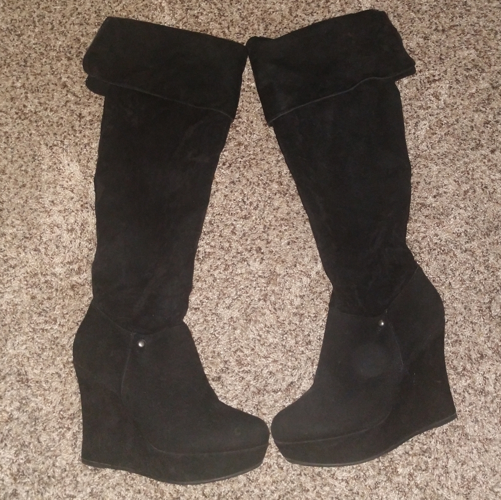 Black Knee High Velvet Wedge Boots